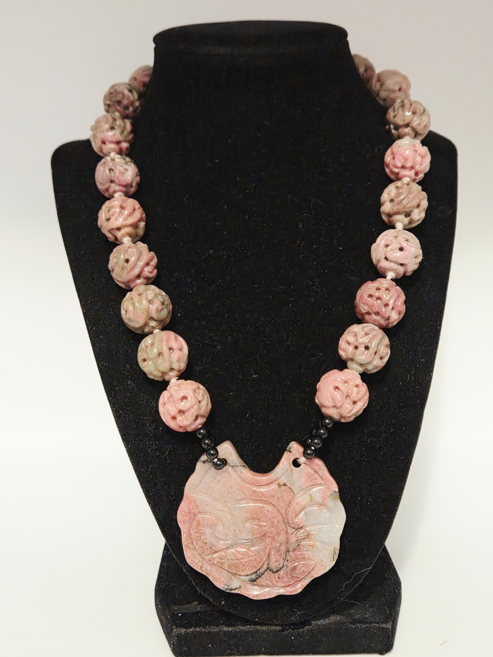 Carved Pink Rhodonite Beaded Pendant Necklace Signed